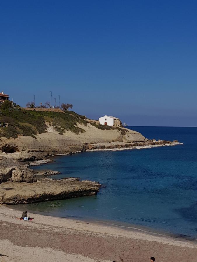 Bed and Breakfast Il Posto Nascosto Porto Torres Exterior foto